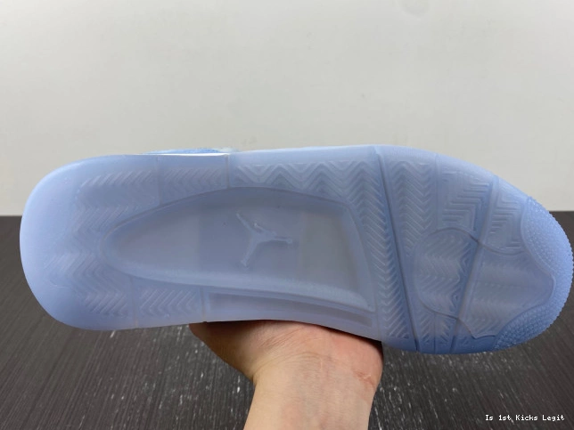 Retro UNC HO12MNJDLS247 (PE) Jordan 4 0810